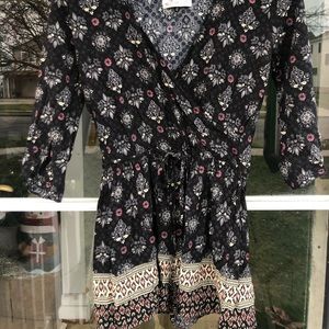 Hollister 3/4 sleeve romper